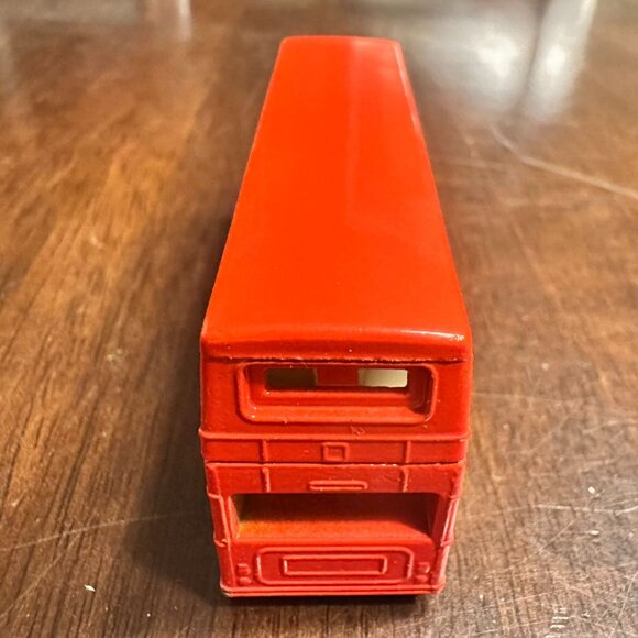 Vintage Matchbox 1972 Red Double Decker Bus "The Londoner" No. 17 Die-Cast - Picture 4 of 5